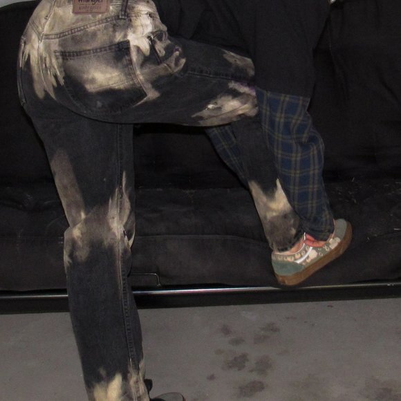 Wrangler Pants - Bleached Out Jeans